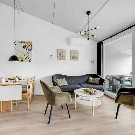 Apartment Jari - 200m From The Sea By Interhome