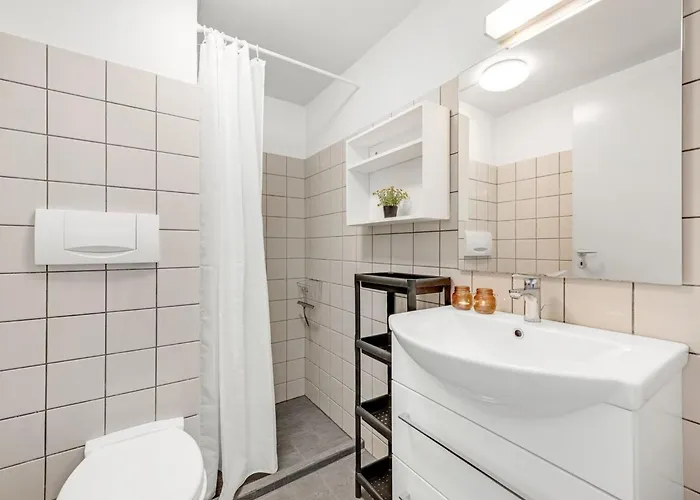 Jari - 200m From The Sea By Interhome